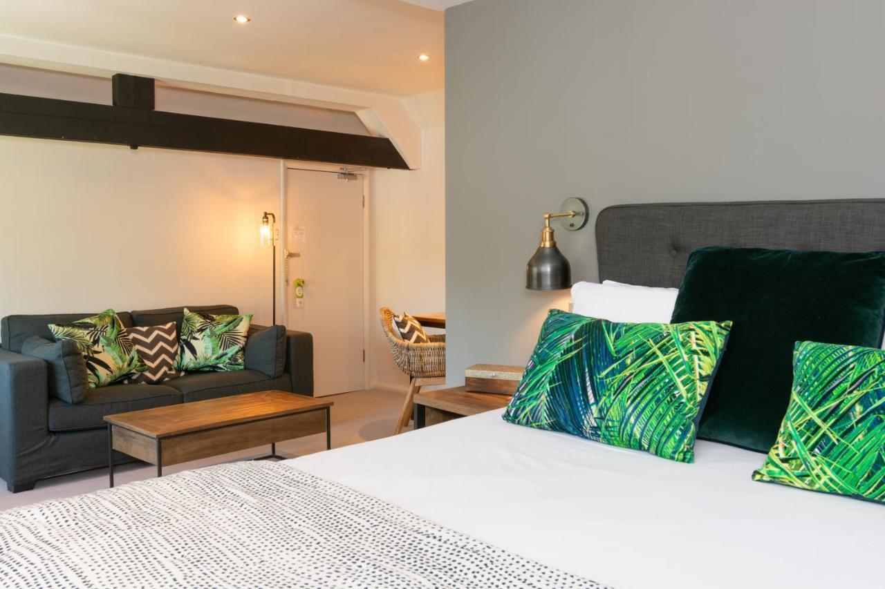 Jersey Arms Hotel Bicester Esterno foto