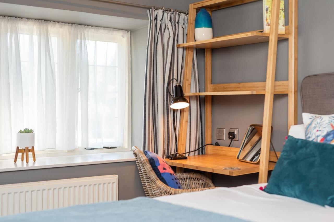 Jersey Arms Hotel Bicester Esterno foto